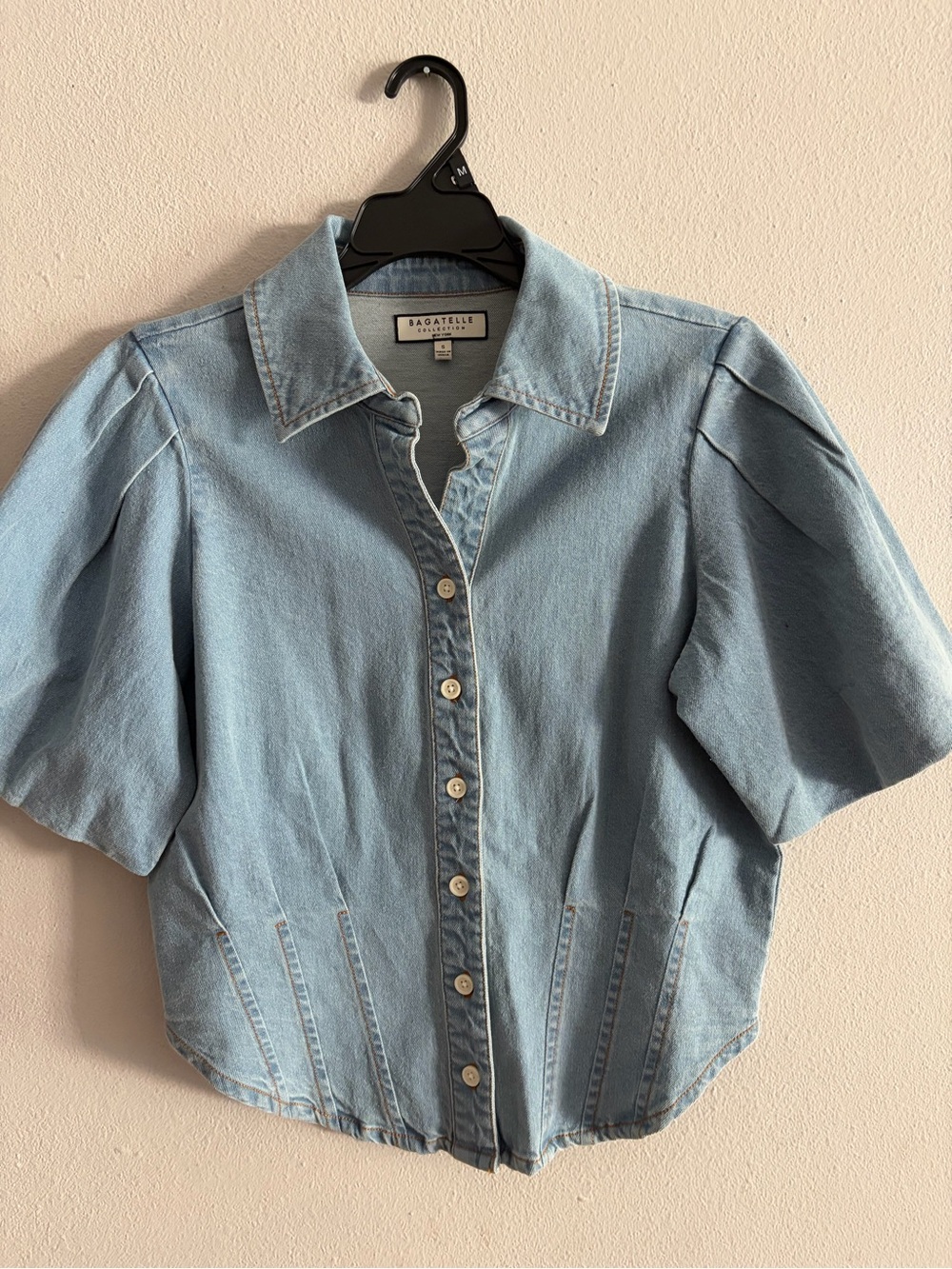 bagatelle Light Wash Denim Button-Front Puff Sleeve Shirt